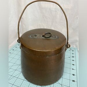 Antique 19th Century French Tined Copper Lidded Cauldron/stewpot. Dovetailed.
